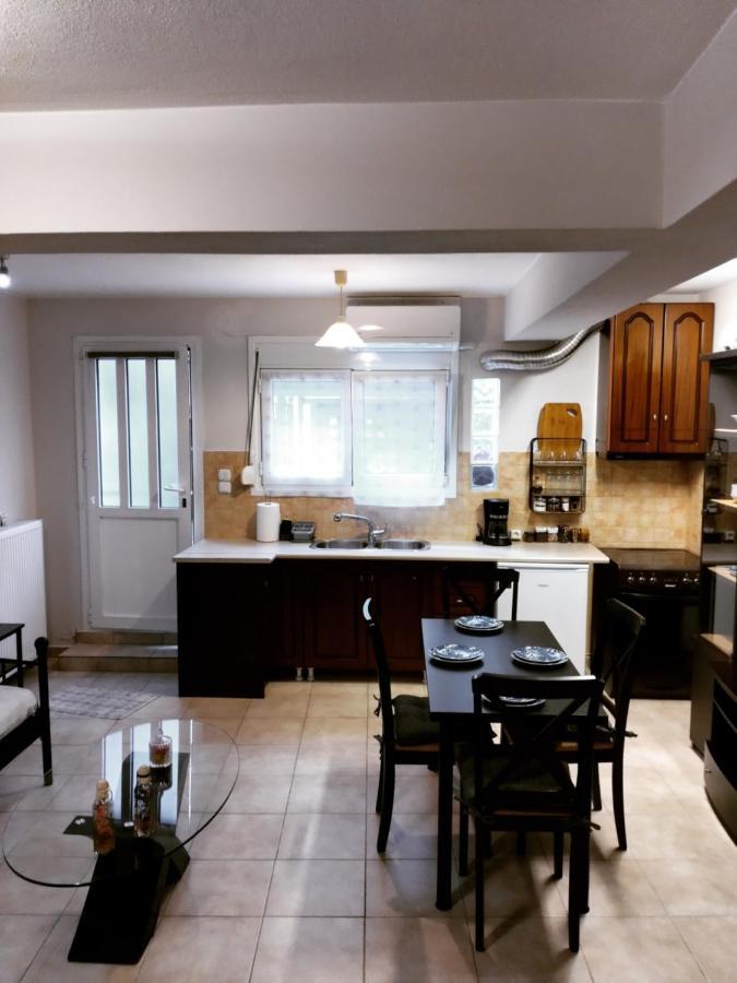 City Nikis Apartment Волос Екстер'єр фото